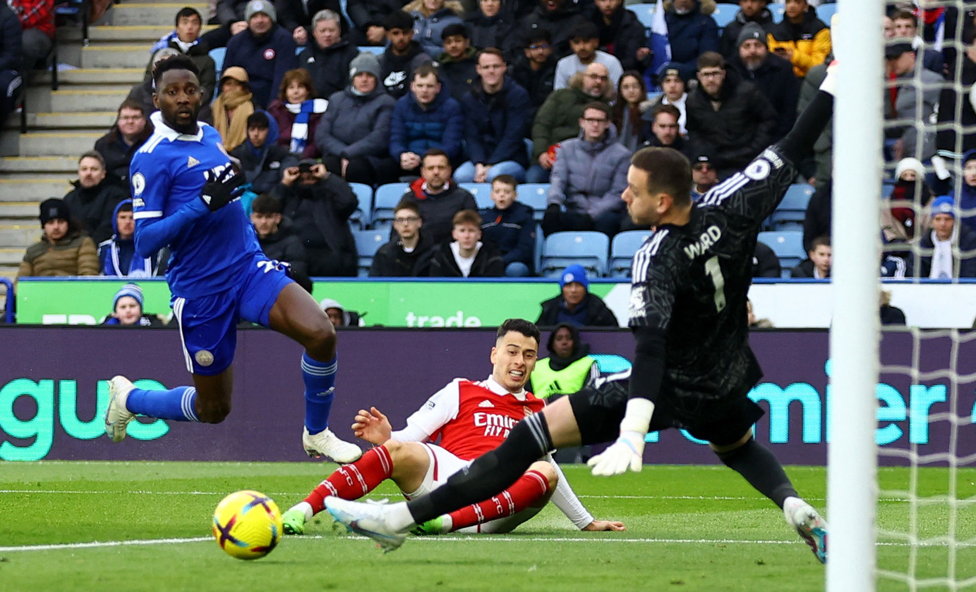 皇马再次以 皇马再次以